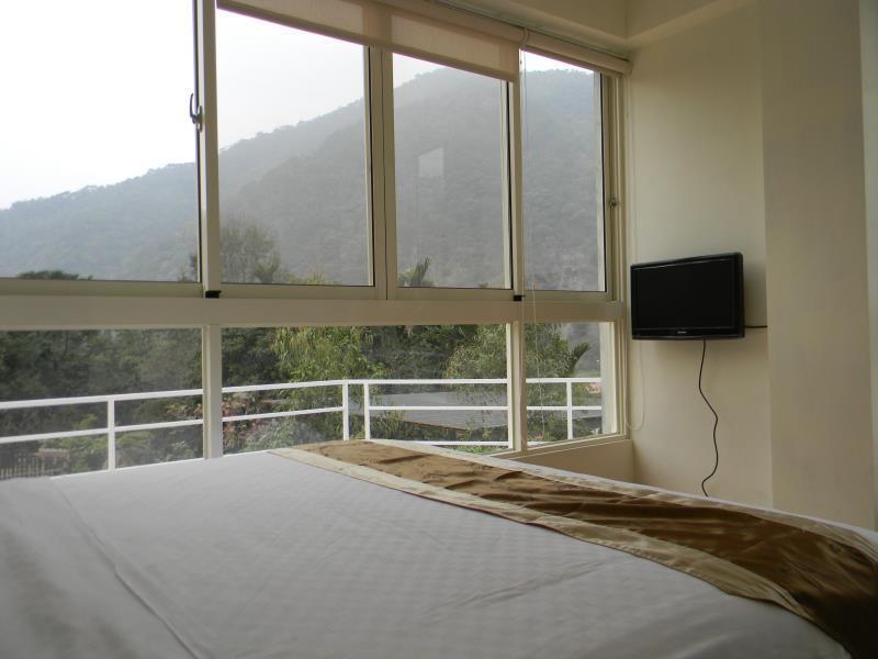 Young Chi Ku Hot Spring B&B Nantou Exterior foto